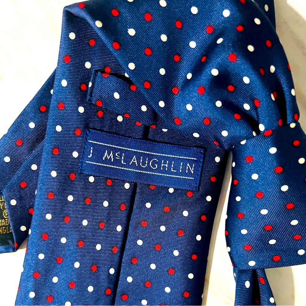 J McLaughlin 100% Silk Necktie Blue with Red and White dots